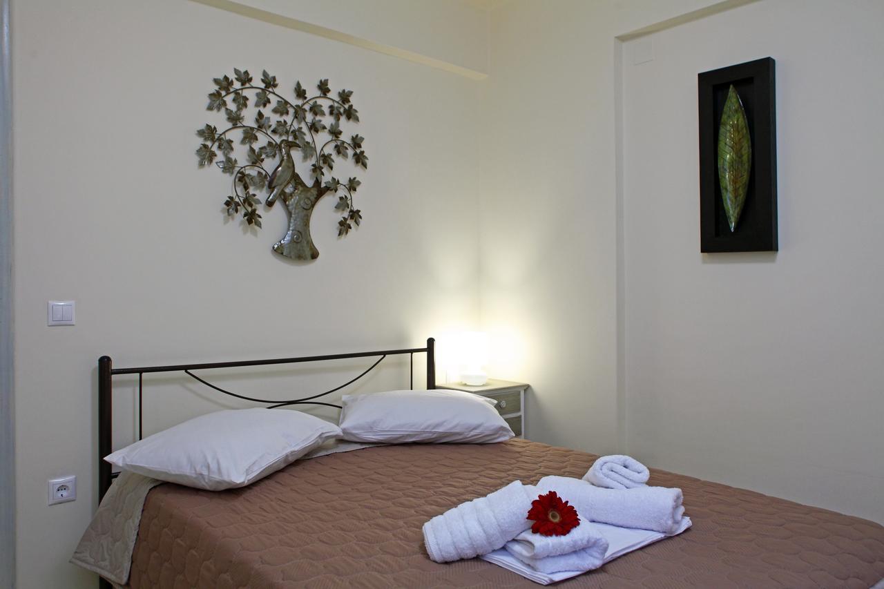 Niriides Lefkada City Exterior foto