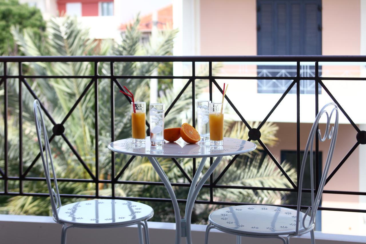 Niriides Lefkada City Exterior foto