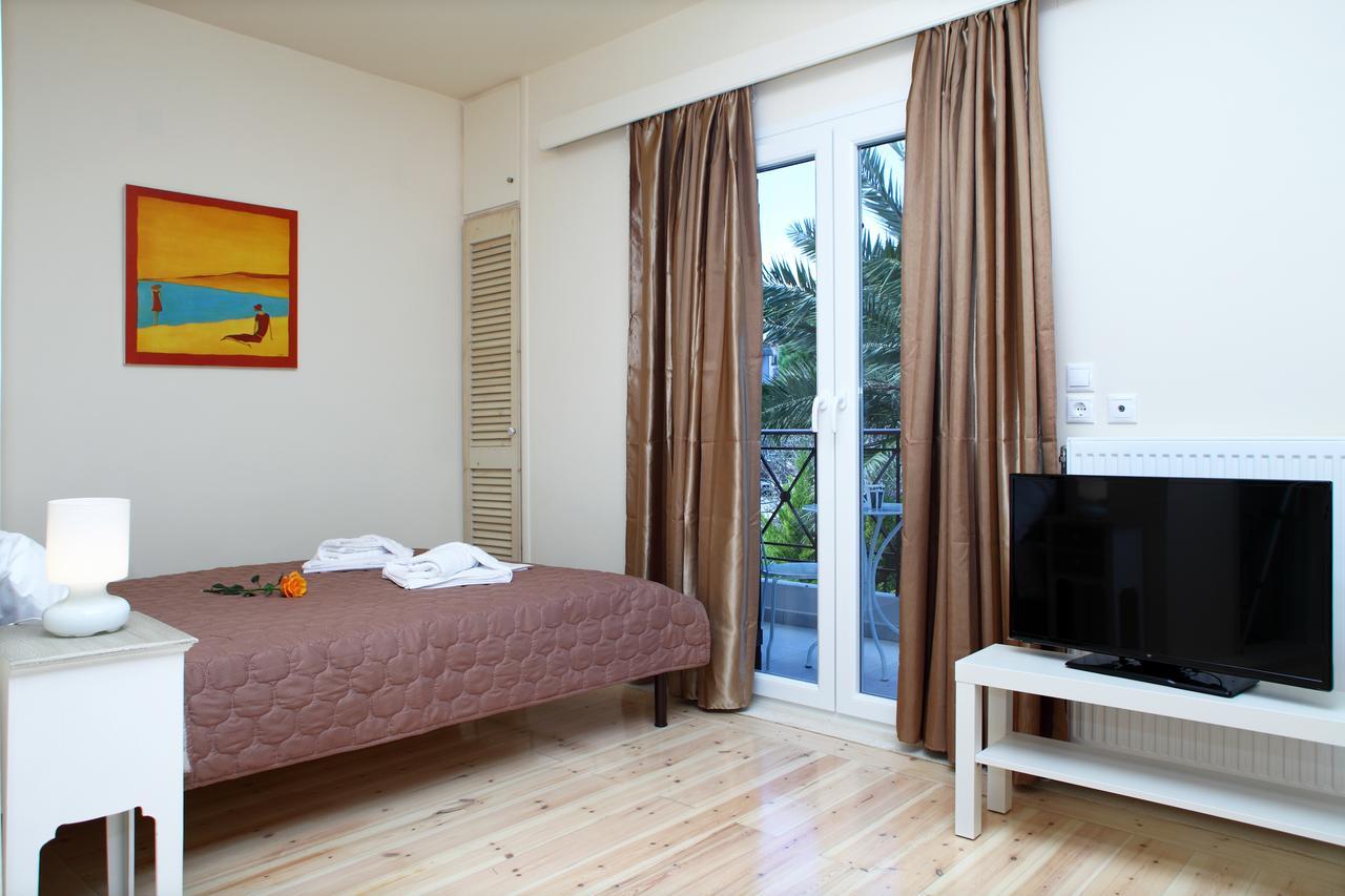 Niriides Lefkada City Exterior foto